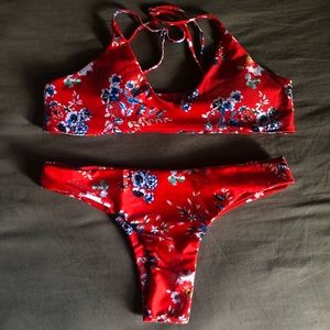 Floral bikini set